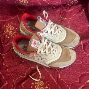 New balance used $35